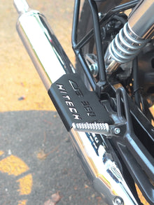 CB 350 FOOTREST RIGHT SIDE - SB 889