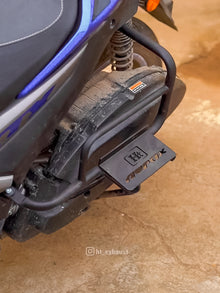 AEROX 155 FOOT REST FTR 725