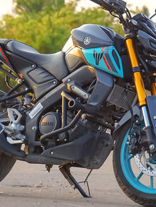 MT 15 CRASH GUARD WITH METAL SLIDER SB 523