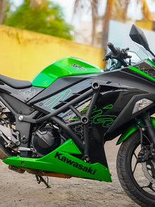 Kawasaki Ninja 300 Crash Guard  / SB 836