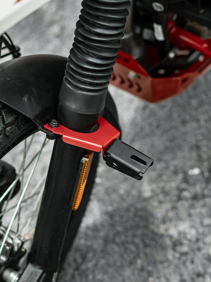 FRONT FORK FOG LIGHT CLAMP RED FOR XPULSE 210 2025 / SB 1049-RED