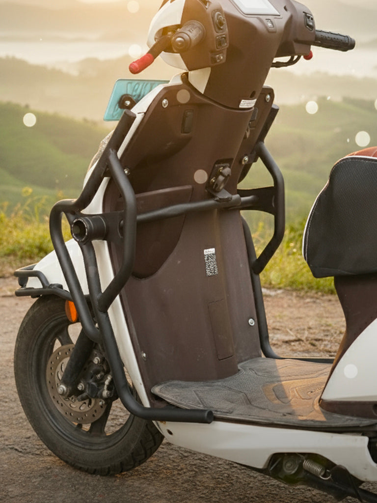 CRASH GUARD 3 in 1 WITH RIGHT SIDE FOOTREST FOR ACTIVA 125 HTSC 129