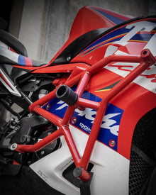 Apache RR310 crash guard with metal slider - SB 1002-RED