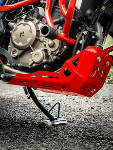 SUMP GUARD RED FOR XPULSE 210 2025 / SB 1042-RED