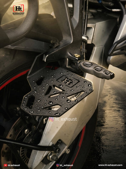 ULTRAVIOLETTE F77 FOOT REST / FTR 756