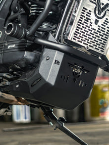 SUMP GUARD FOR YEZDI ADVENTURE 2025 / SB 1096